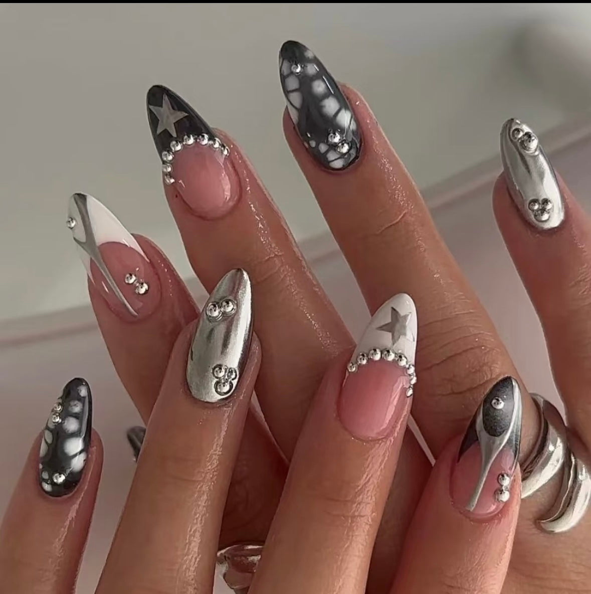 Galactic Noir Nail Set | Black & Silver Chrome with Stars, Chains & 3D Accents