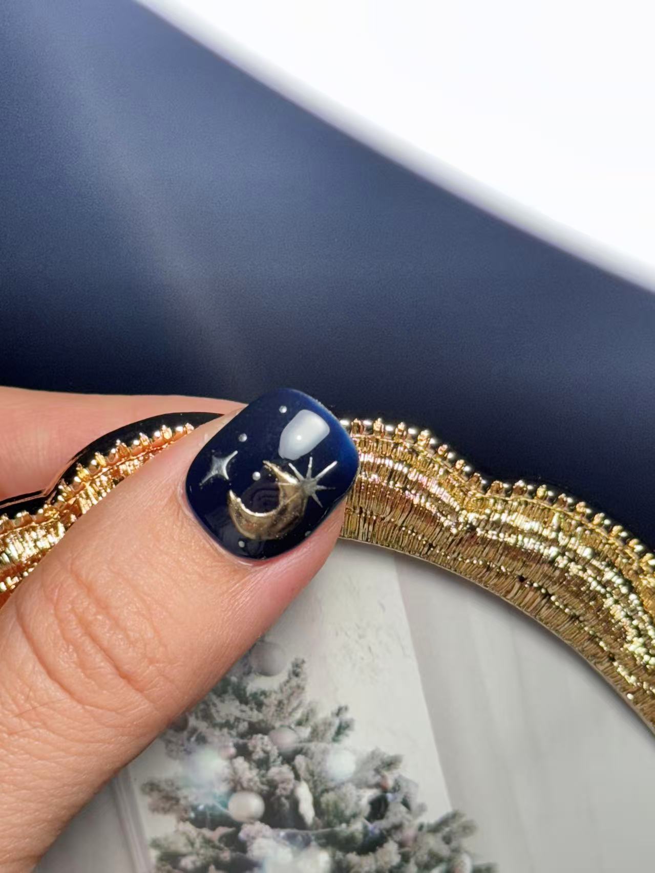 Midnight Galaxy – Deep Blue Star Press-On Nails