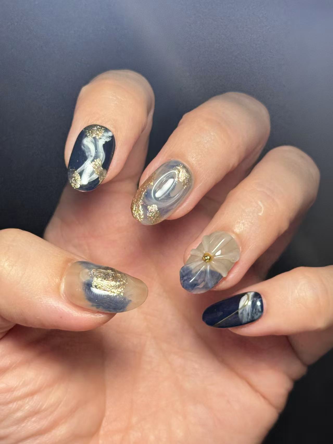 Midnight Ocean – Blue & Gold Marble Press-On Nails