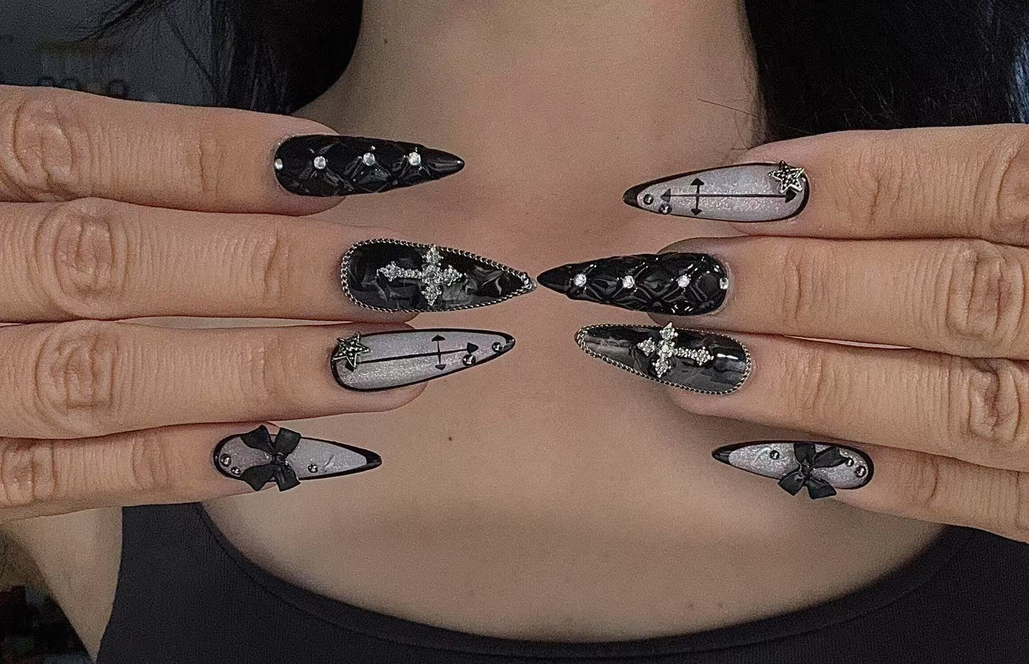 Gothic Doll – Black & White Charm Press-On Nails