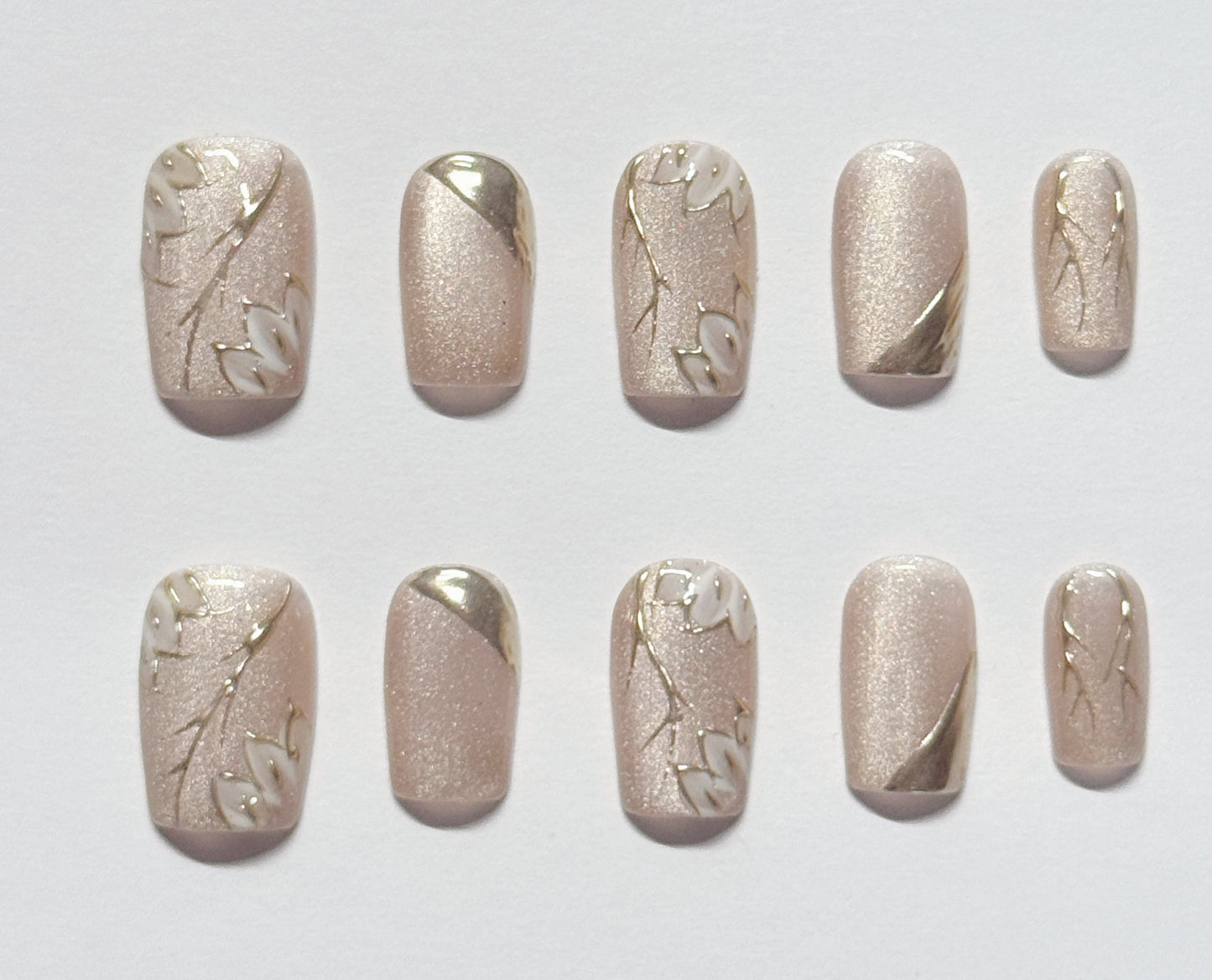 Golden Bloom – Champagne Hand-Painted Press-On Nails