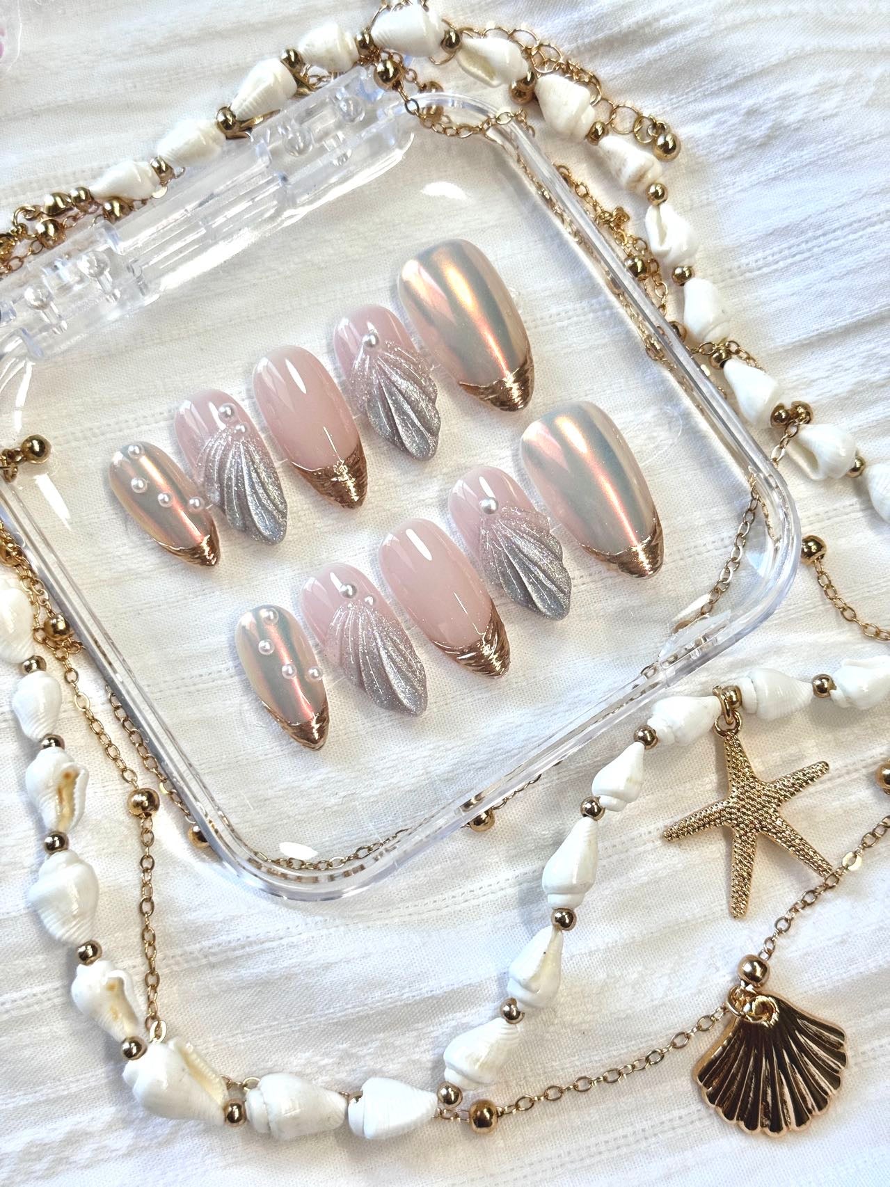 Mermaid Glow – Pearl Chrome Press-On Nails