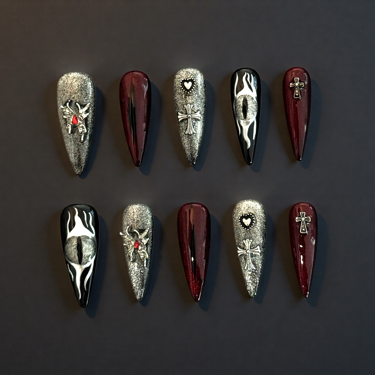 Dark Gothic Cat Eye — Handmade Press-On Nails